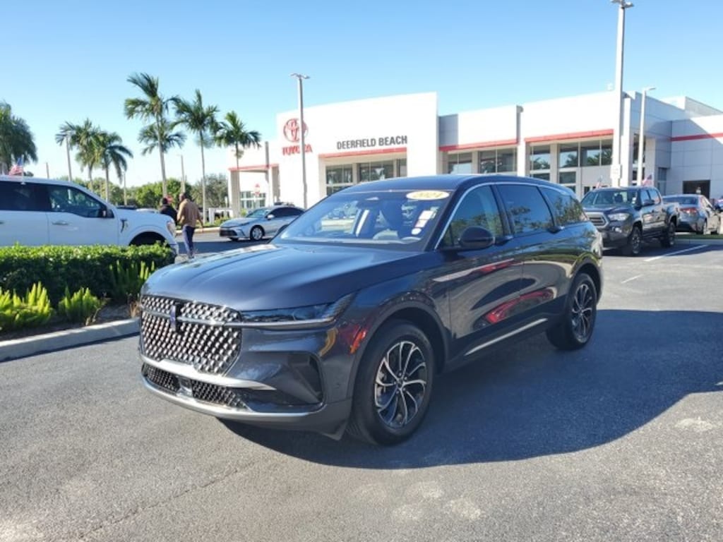 Used 2024 Lincoln Nautilus Premiere SUV