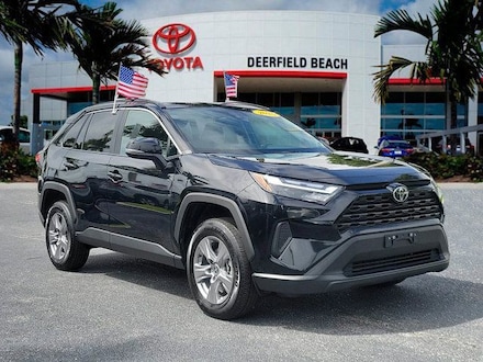 2025 Toyota RAV4 XLE SUV