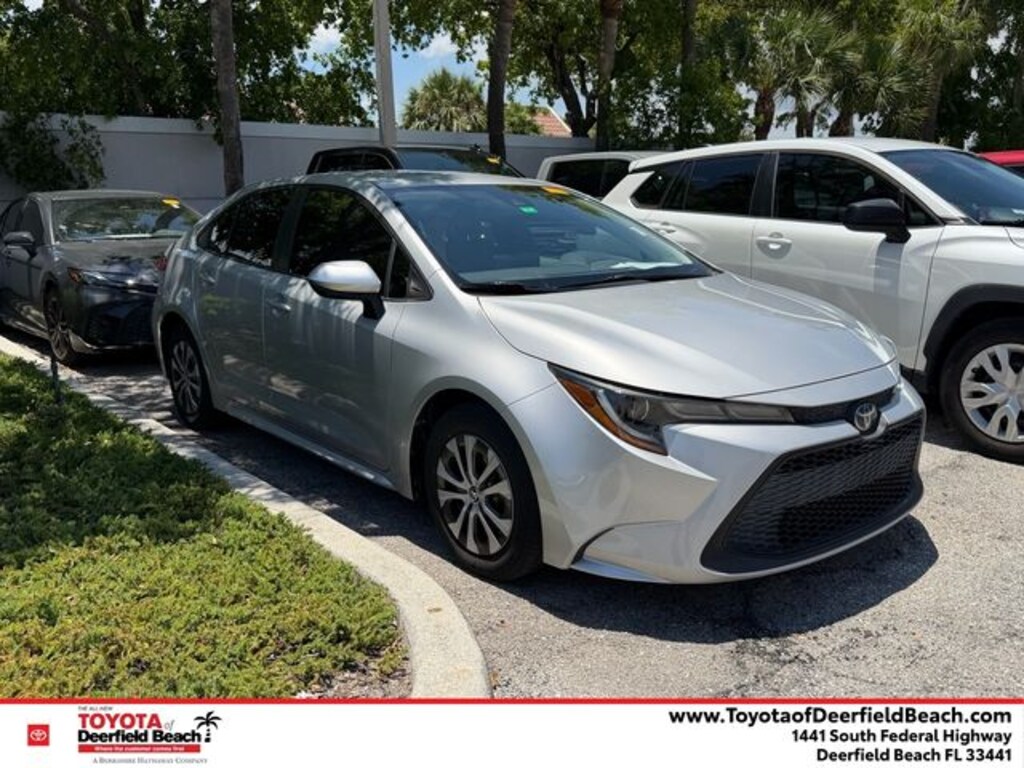 Used 2022 Toyota Corolla Hybrid LE Sedan