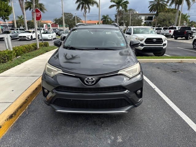 2016 Toyota RAV4 SE