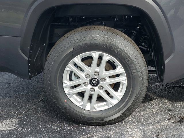 2026 Toyota Tundra SR5 - Photo 6