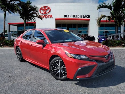 2024 Toyota Camry SE Sedan