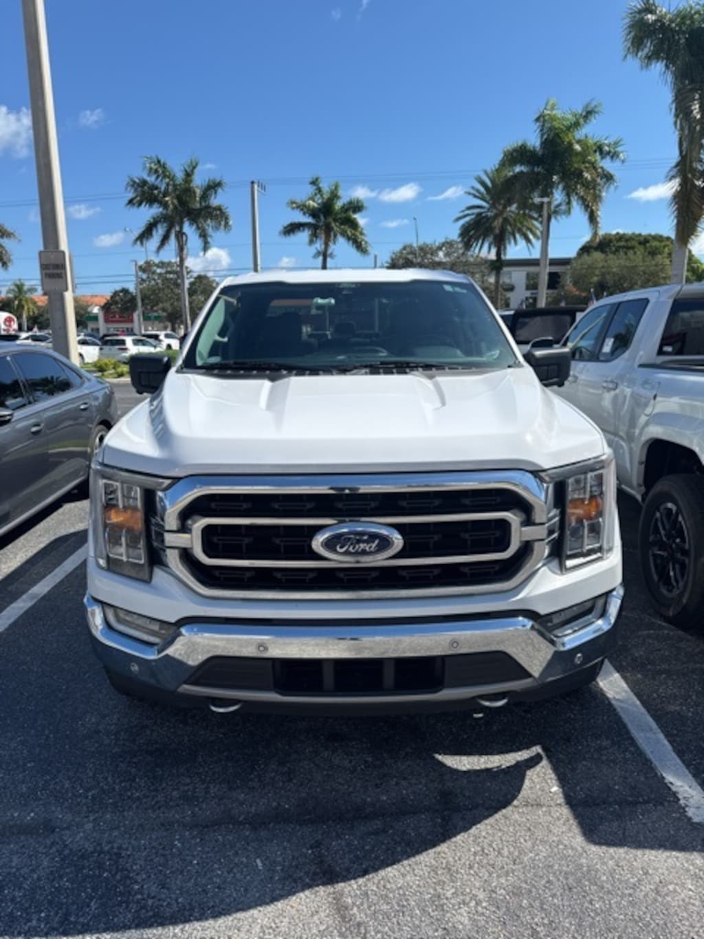 Used 2021 Ford F-150 XLT Truck SuperCrew Cab