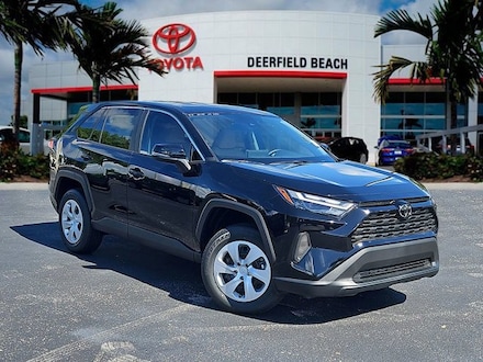 2025 Toyota RAV4 LE SUV
