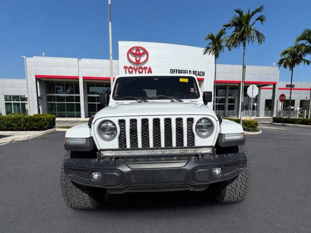 Used 2020 Jeep Gladiator Overland Truck Crew Cab