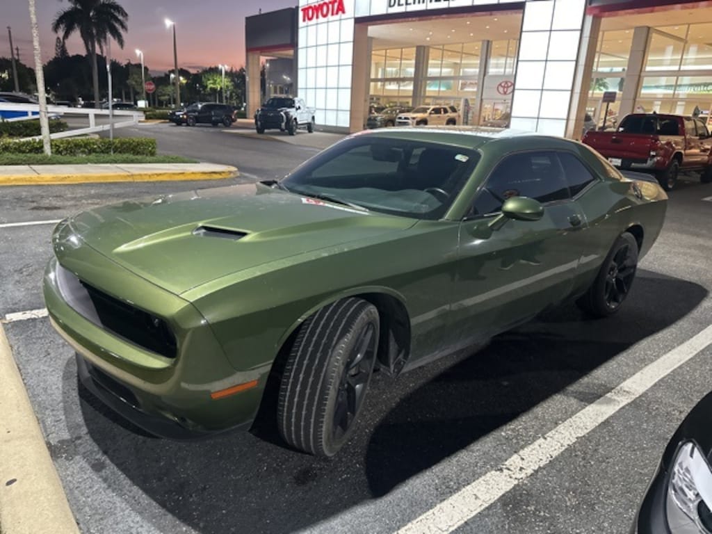 Used 2019 Dodge Challenger SXT Coupe