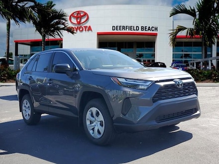 2025 Toyota RAV4 LE SUV