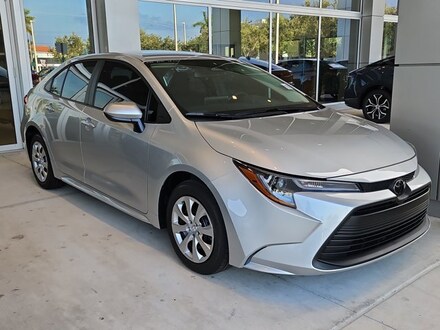 2025 Toyota Corolla LE Sedan