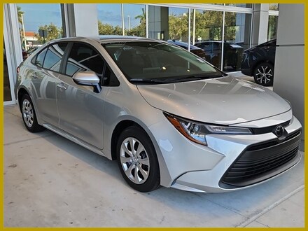2025 Toyota Corolla LE Sedan