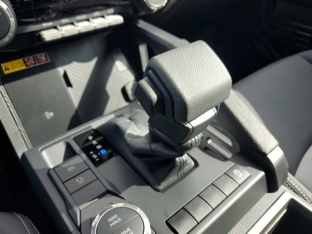 2025 Toyota Tacoma TRD Sport - Photo 20