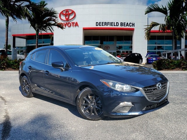 2016 Mazda MAZDA3 i Sport's photo