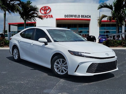 2025 Toyota Camry LE Sedan
