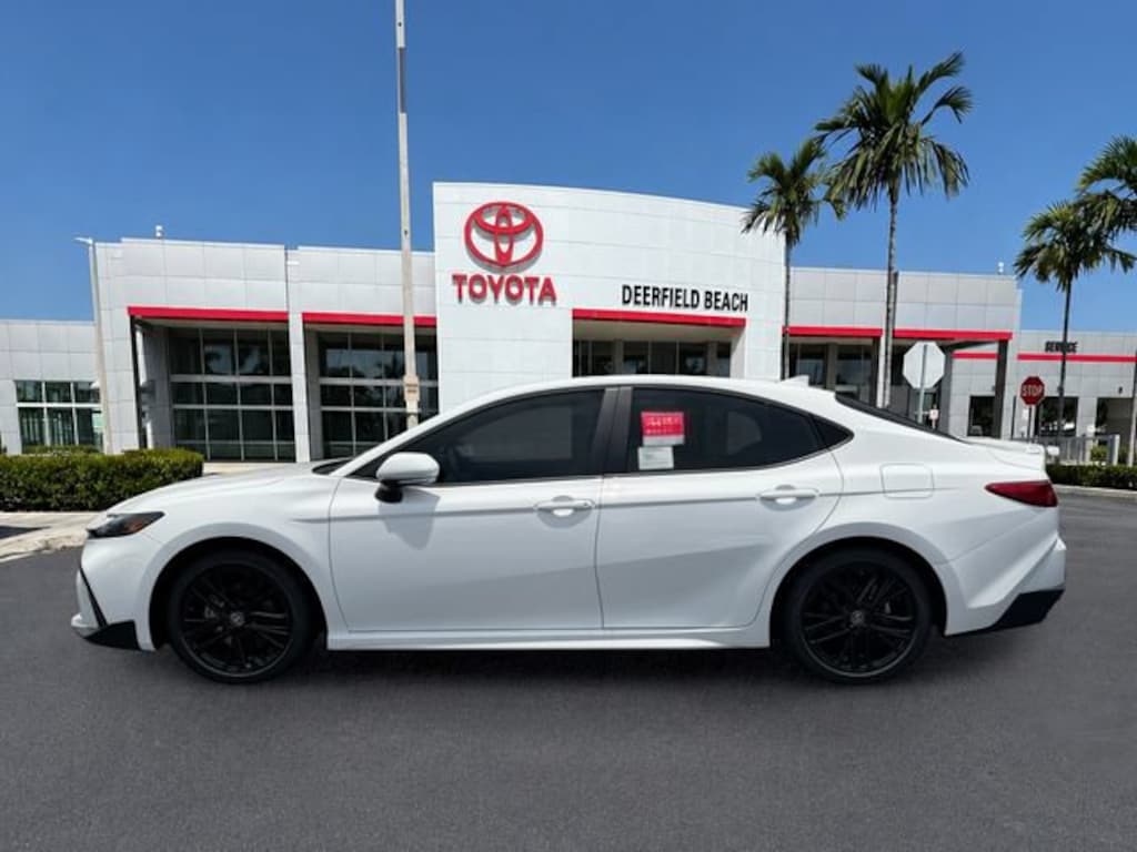 New 2026 Toyota Camry SE Sedan