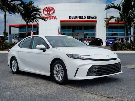 2025 Toyota Camry LE Sedan