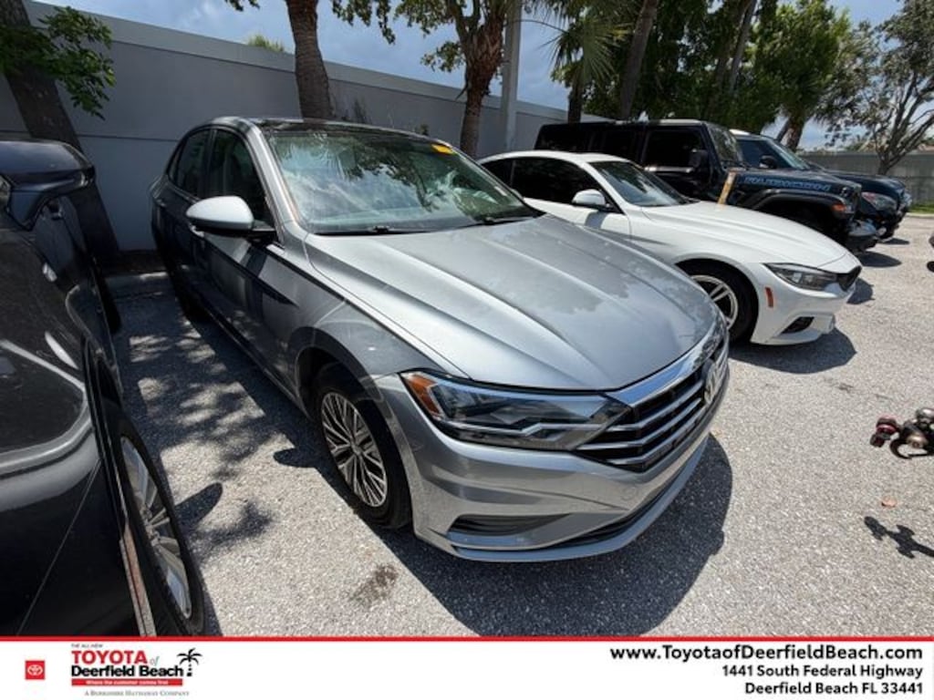 Used 2020 Volkswagen Jetta 1.4T SE Sedan