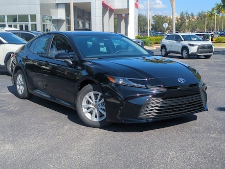 2026 Toyota Camry LE Sedan