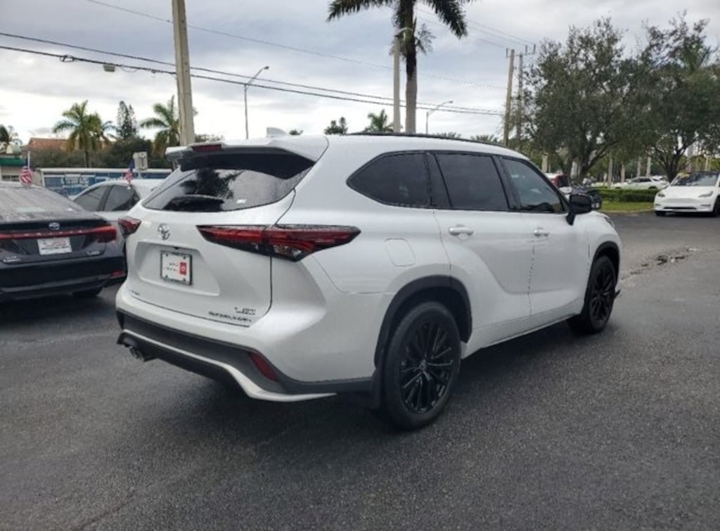 Certified 2026 Toyota Highlander XSE SUV