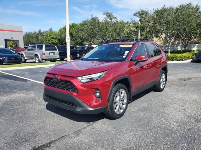 2025 Toyota RAV4 XLE Premium photo 2