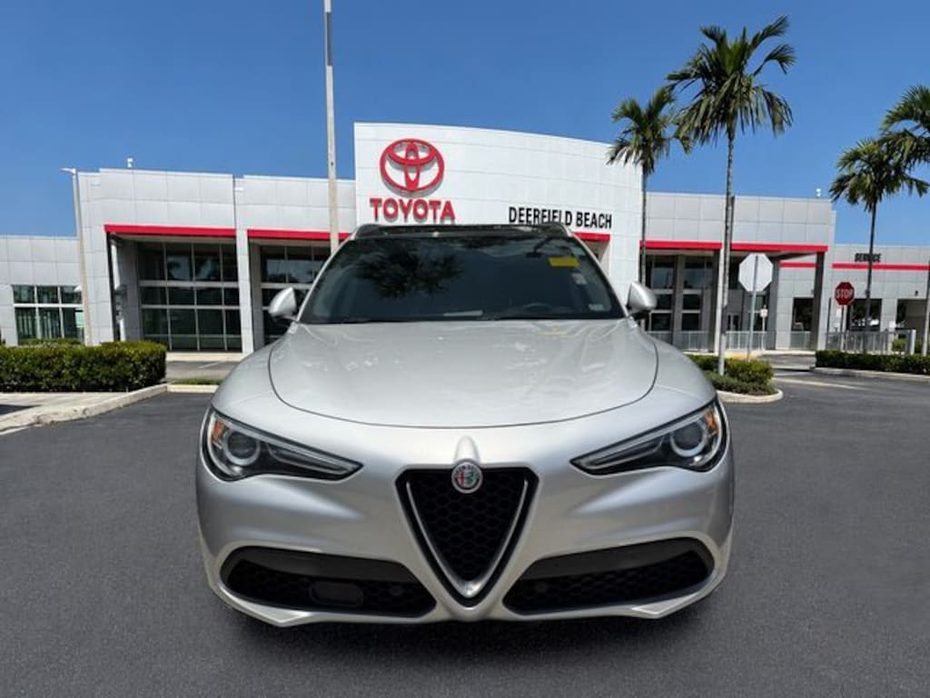 Used 2018 Alfa Romeo Stelvio Ti SUV