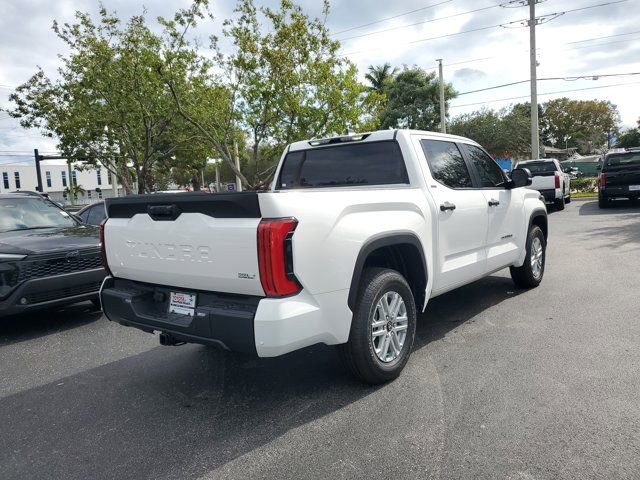 2026 Toyota Tundra SR5 - Photo 5