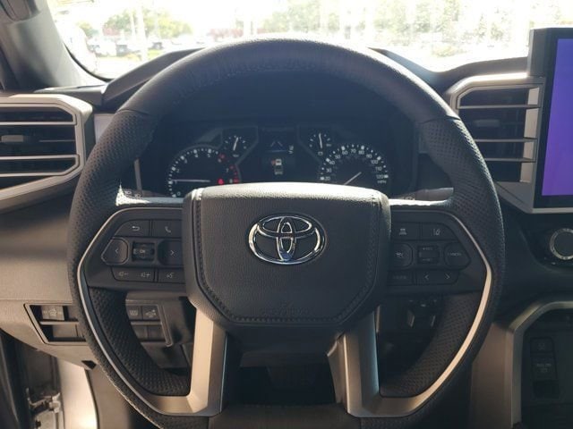 2026 Toyota Tundra SR5 - Photo 13