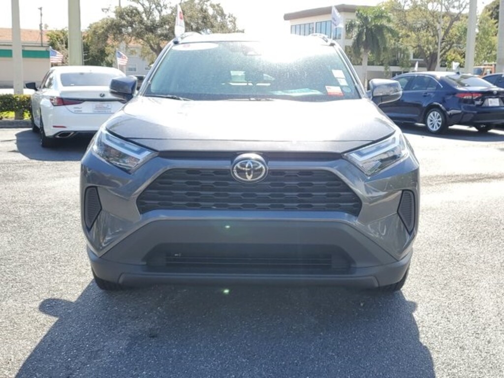 Used 2025 Toyota RAV4 Hybrid XLE SUV