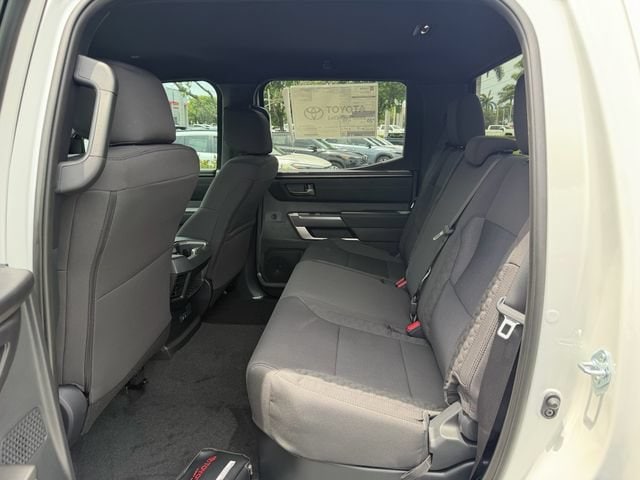 2026 Toyota Tundra SR5 - Photo 8