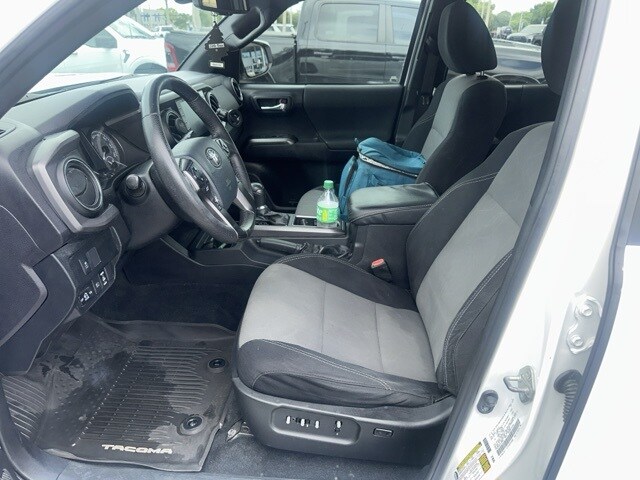 2020 Toyota Tacoma TRD Sport Double Cab photo 4