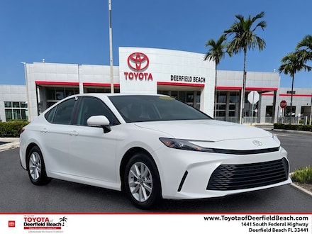 2025 Toyota Camry LE Sedan