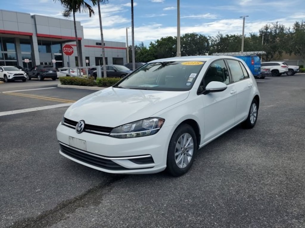 Used 2018 Volkswagen Golf TSI S 4-Door Hatchback