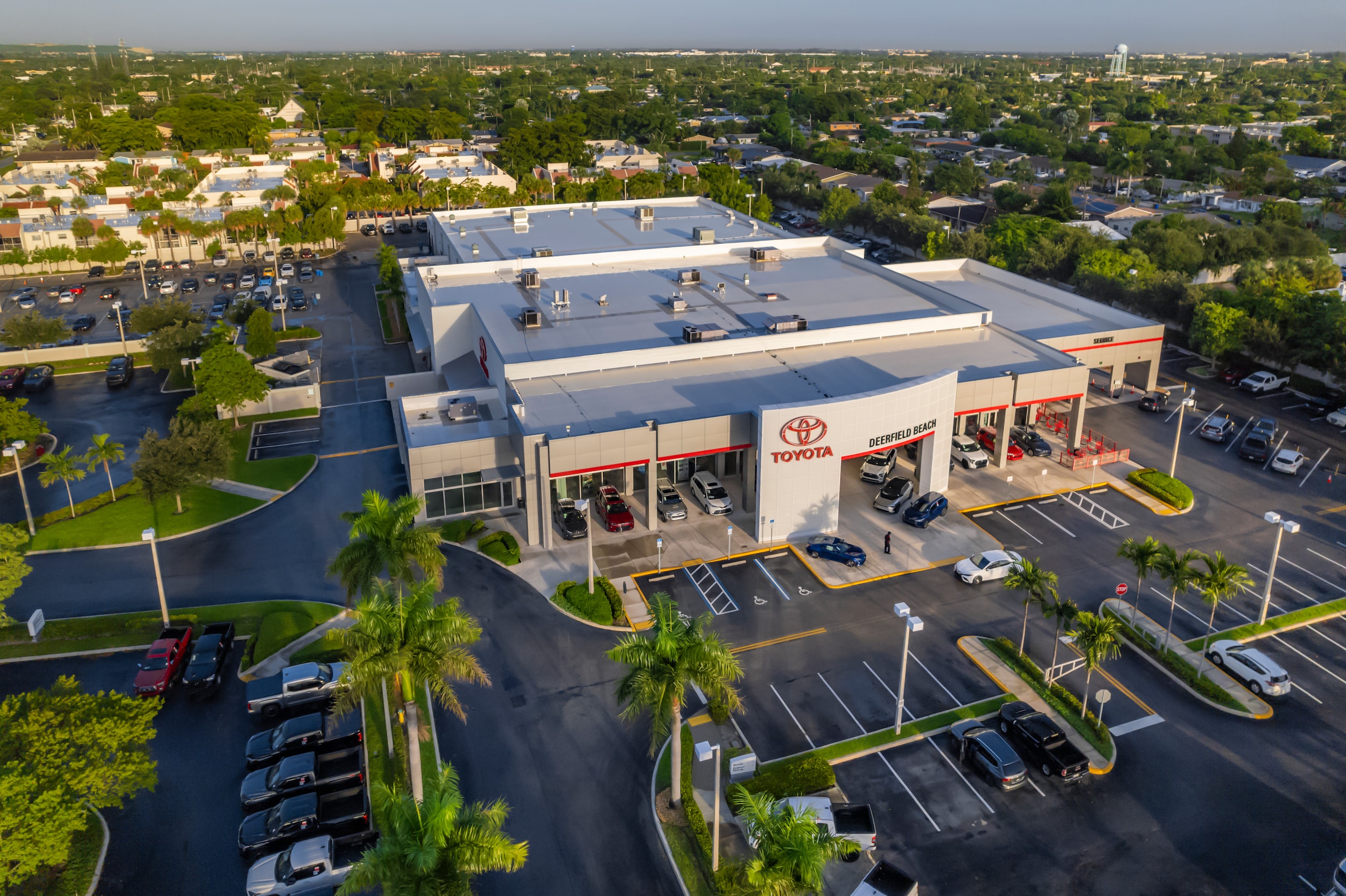 Toyota of Deerfield Beach Dealership photo