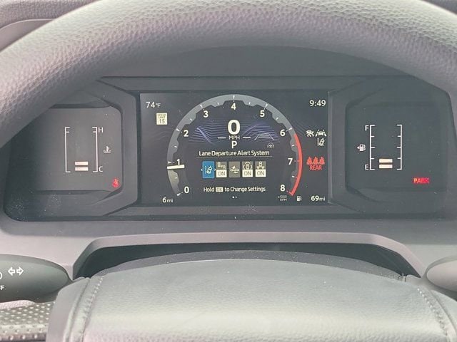 2026 Toyota Tacoma SR5 - Photo 20