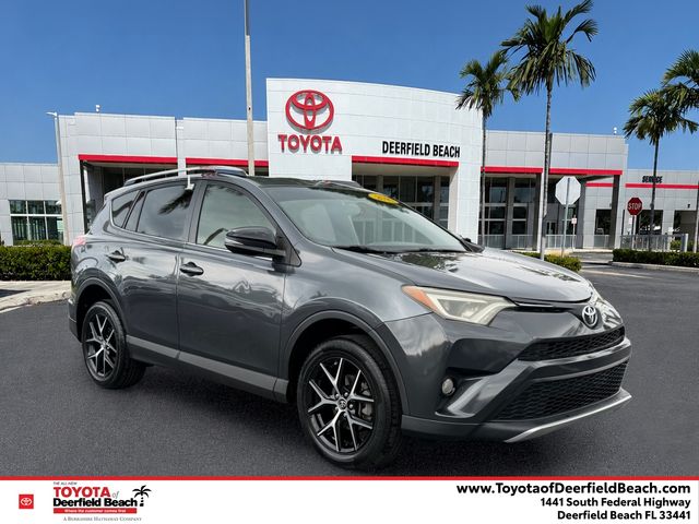2016 Toyota RAV4 SE's photo