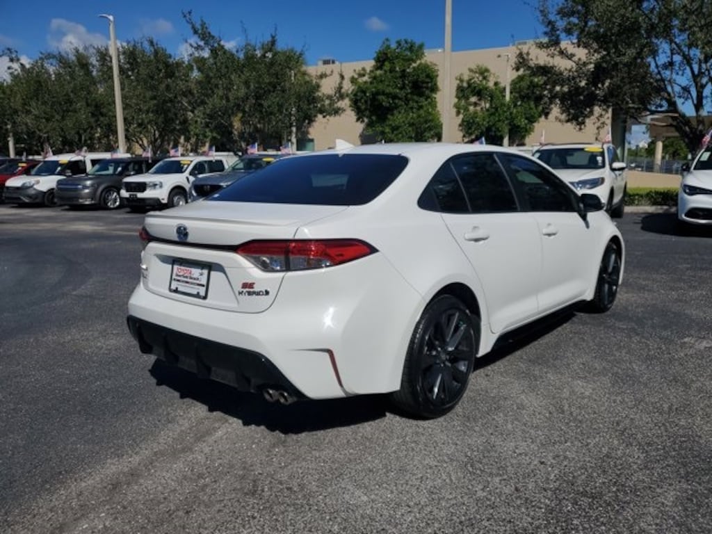 Certified 2024 Toyota Corolla Hybrid LE Sedan