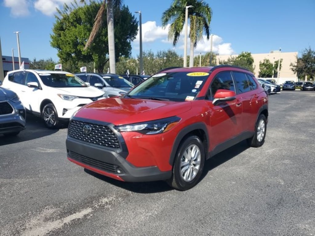 Used 2023 Toyota Corolla Cross LE SUV