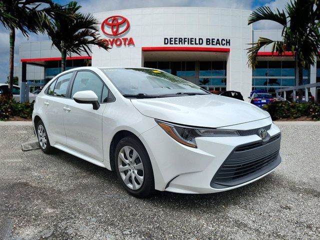 2025 Toyota Corolla LE