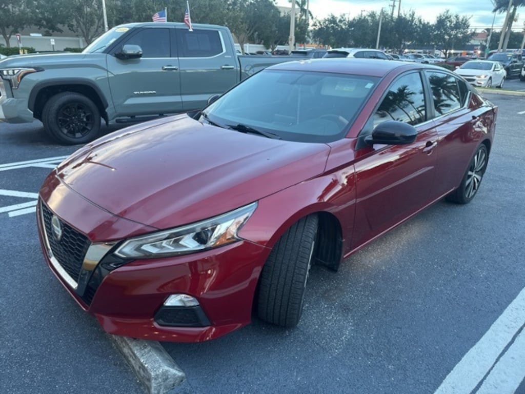 Used 2019 Nissan Altima 2.5 SR Sedan