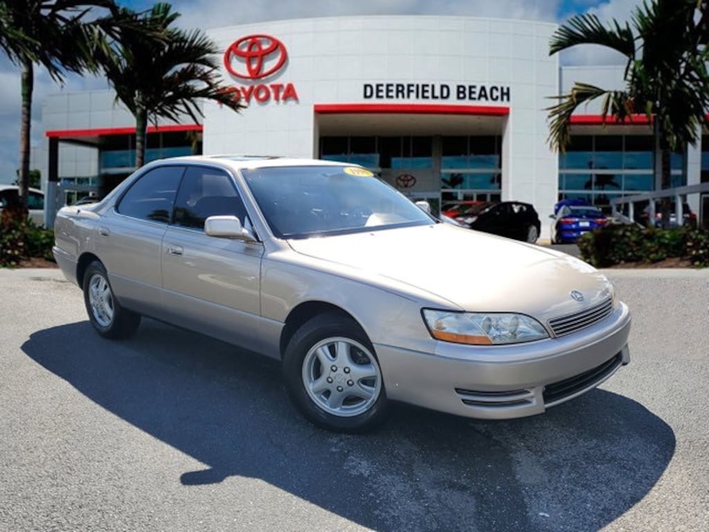 Used 1994 Lexus ES 300 Sedan