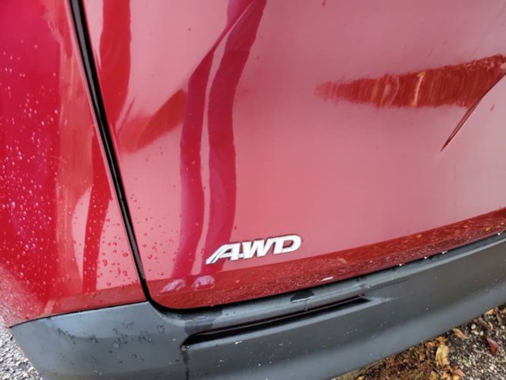 Used 2021 Toyota Sienna LE Van