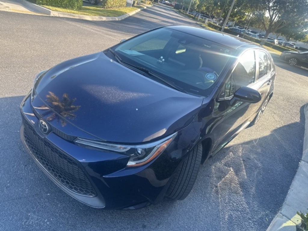 Used 2022 Toyota Corolla LE Sedan