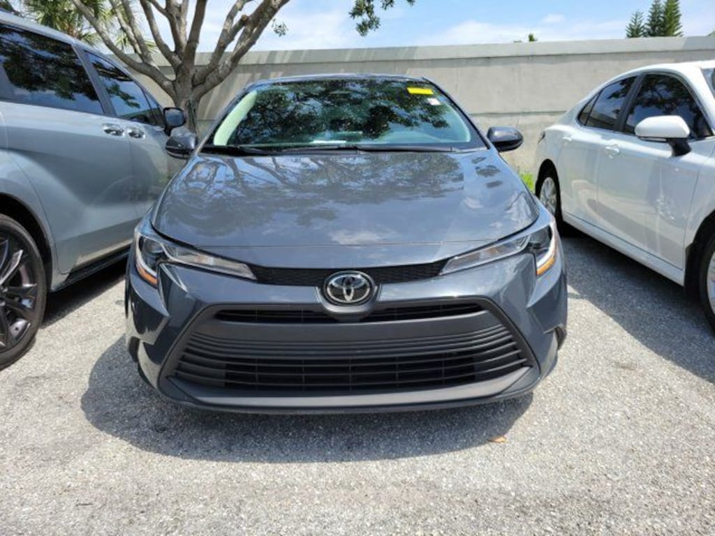 Used 2024 Toyota Corolla LE Sedan
