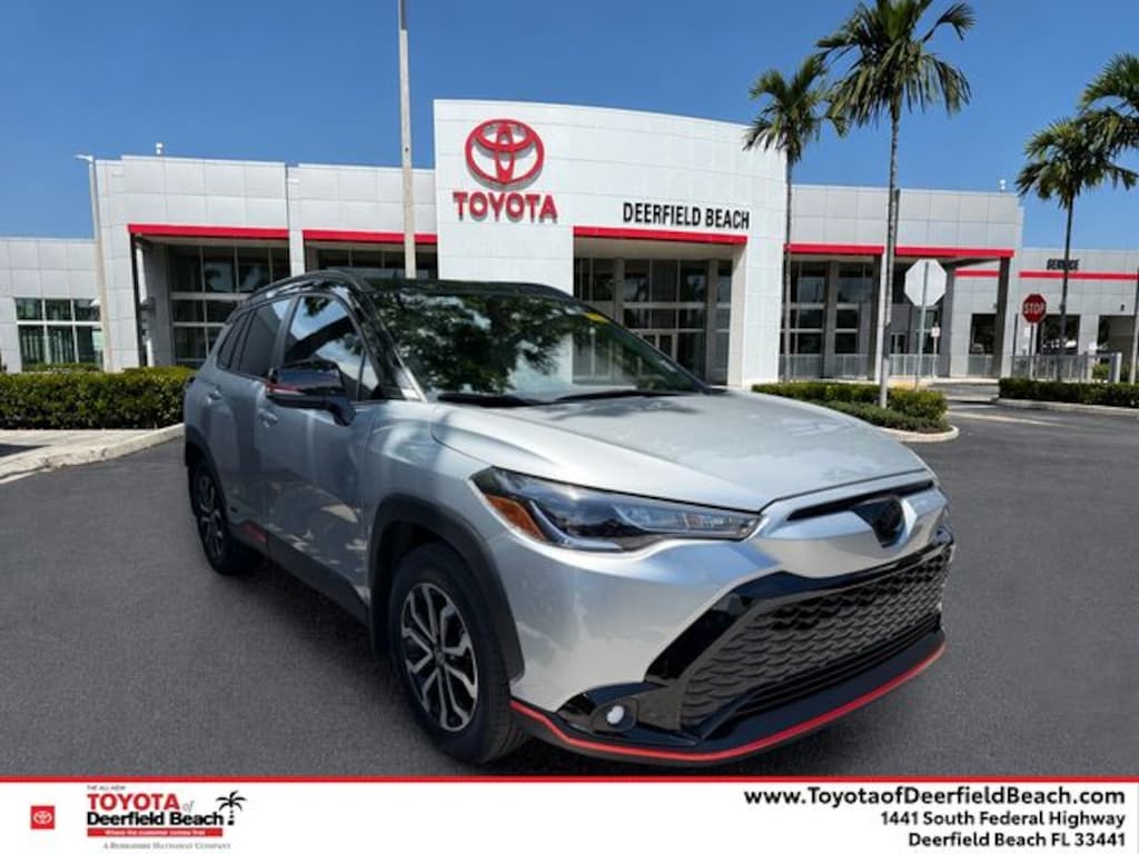 Used 2024 Toyota Corolla Cross Hybrid SE SUV