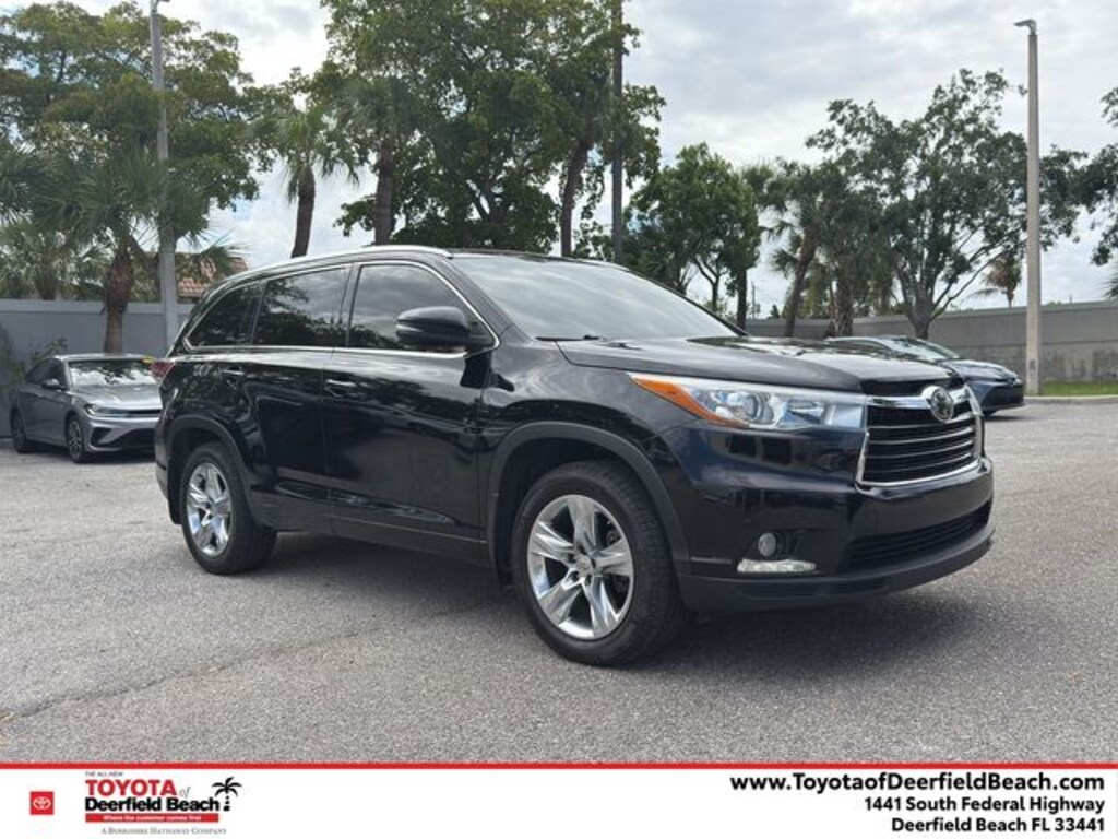Used 2015 Toyota Highlander Limited Platinum V6 SUV