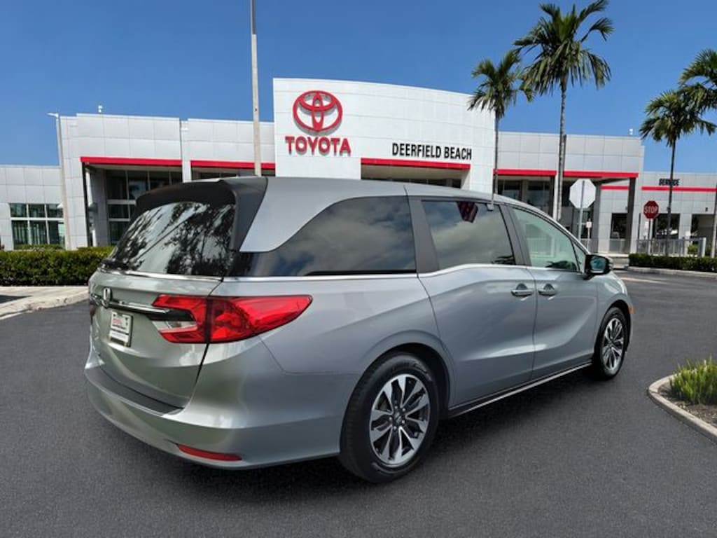 Used 2024 Honda Odyssey EX-L Van