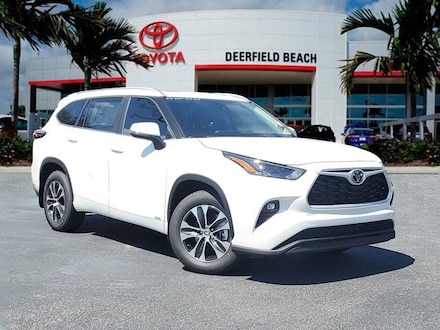 2026 Toyota Highlander Hybrid XLE SUV