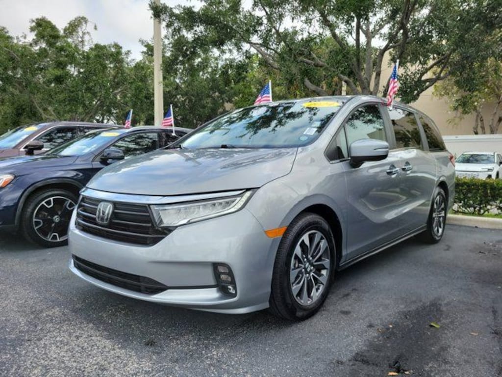 Used 2024 Honda Odyssey EX-L Van