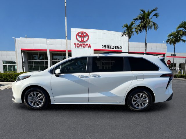 Certified 2026 Toyota Sienna XLE Van Passenger Van
