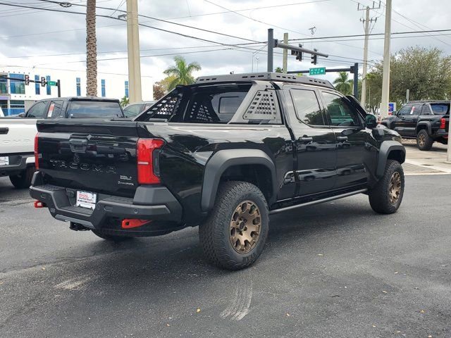 2026 Toyota Tacoma Trailhunter - Photo 4