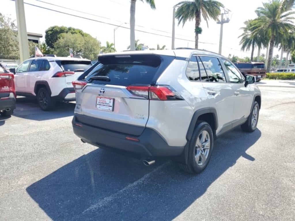 Used 2024 Toyota RAV4 Hybrid XLE SUV