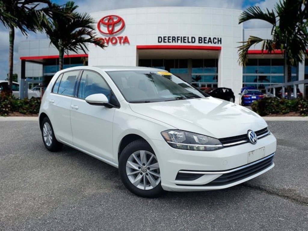 Used 2018 Volkswagen Golf TSI S 4-Door Hatchback